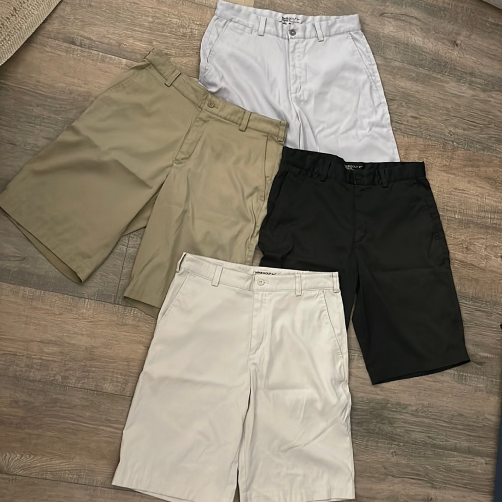 Men’s Nike golf shorts